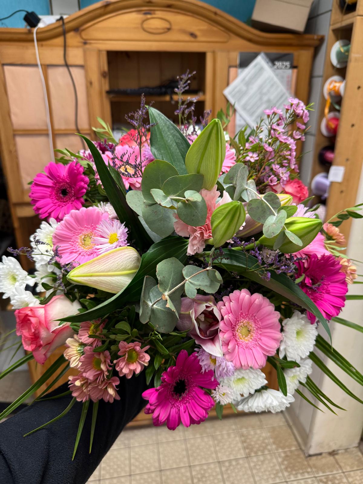 Bunter Strauß 25€